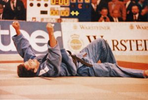 Pawel Nastula relaxing during a break in fighting at 1996 Olympic Games